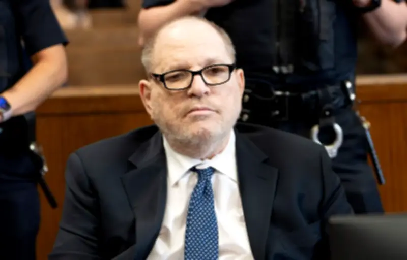 Nouveau procès Weinstein déclaré nul : le jury ne parvient pas à un verdict