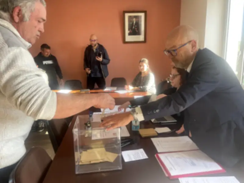 Nouveau scrutin municipal à Saint-Hilaire-de-Villefranche après une erreur de bulletin