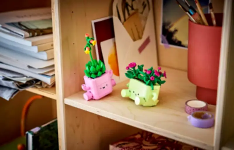 Nouveautés LEGO Plants : Lumi et Ellie, des plantes à bascule adorables