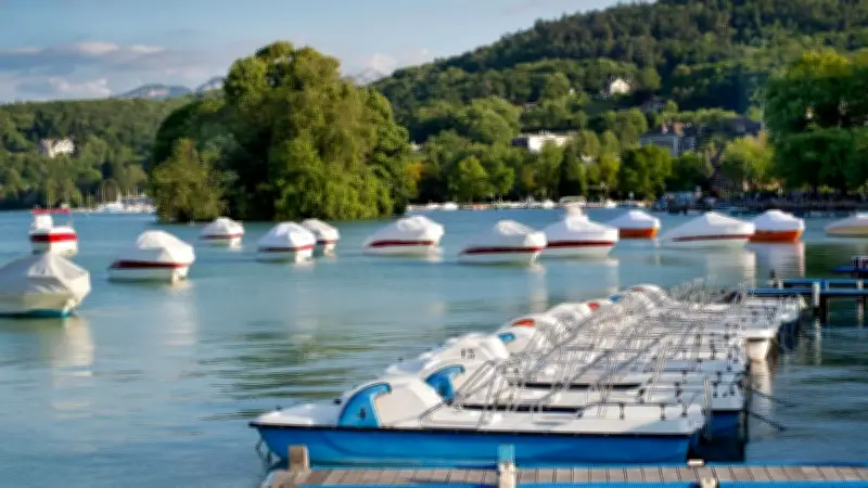 Noyade tragique au lac de Bédanne : un père décède, sa fille hospitalisée