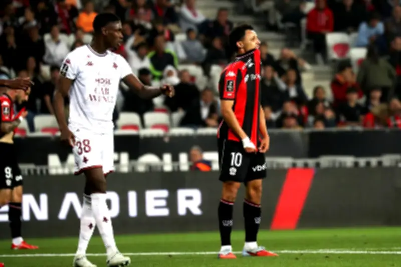 OGC Nice condamné aux barrages après un nul décevant contre Metz