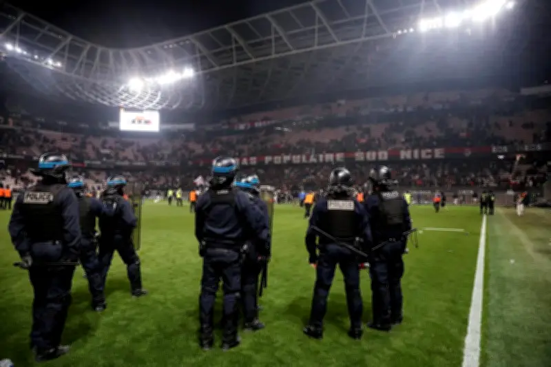 OGC Nice : huis clos total pour le barrage retour contre Saint-Étienne