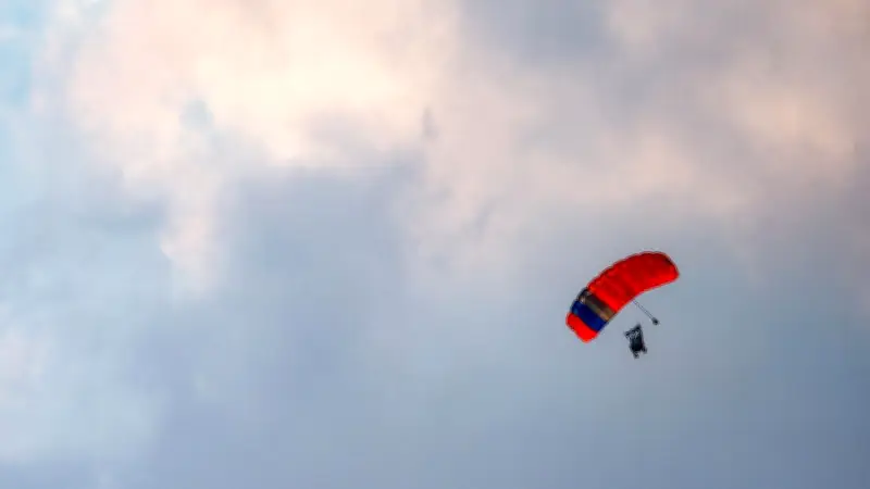 Oise : un jeune parachutiste de 20 ans perd la vie à Frétoy-le-Château