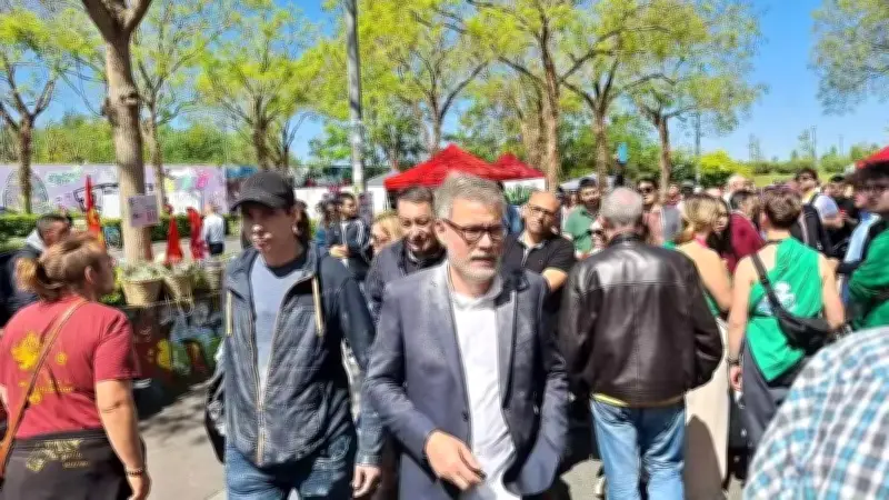 Olivier Faure enfariné et bousculé lors de la manifestation du 1er mai à Amiens