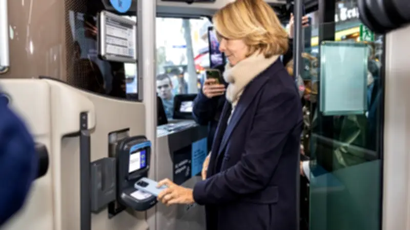 Open Payment : la carte bancaire bientôt valable dans tous les transports franciliens