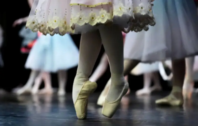 Opéra de Paris : vente exceptionnelle de costumes et accessoires
