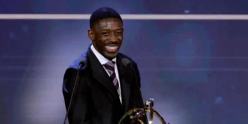 Ousmane Dembélé élu meilleur joueur de la saison de Ligue 1