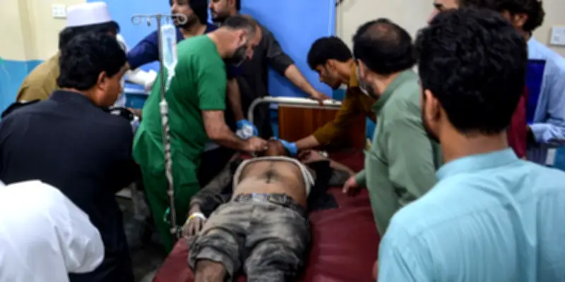 Pakistan : 14 policiers tués dans un attentat contre un poste de contrôle