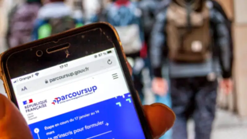 Parcoursup 2026 : santé, droit et BTS en tête des vœux des lycéens