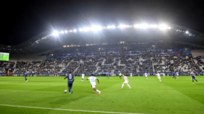 Paris FC : agrandir Jean-Bouin ou construire un nouveau stade ?