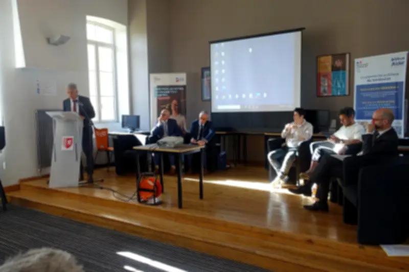 Passeport citoyen : un outil pour valoriser l'engagement des jeunes
