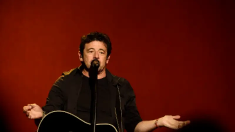 Patrick Bruel attire toujours les foules malgré les plaintes pour viol