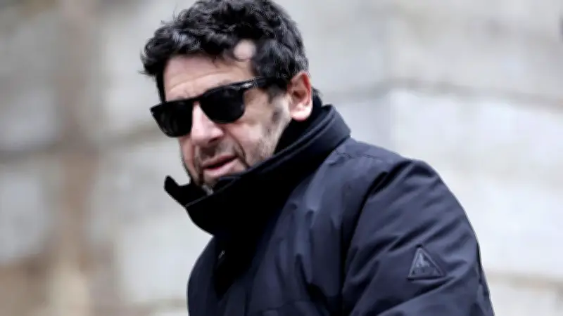 Patrick Bruel : le parquet de Nanterre rouvre une enquête pour viol classée sans suite