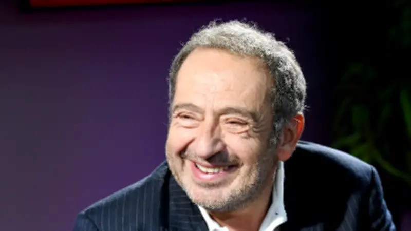 Patrick Timsit réunit des artistes pour Seuls en scène à Uzès