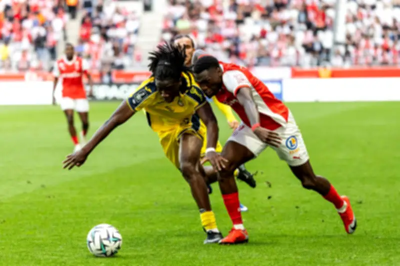 Pau FC termine sa meilleure saison en Ligue 2 après une défaite 5-3 à Reims