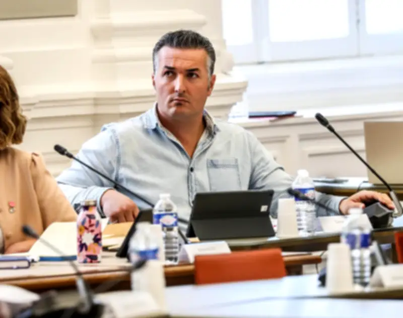 Pau : Tuncay Cilgi démissionne du conseil municipal