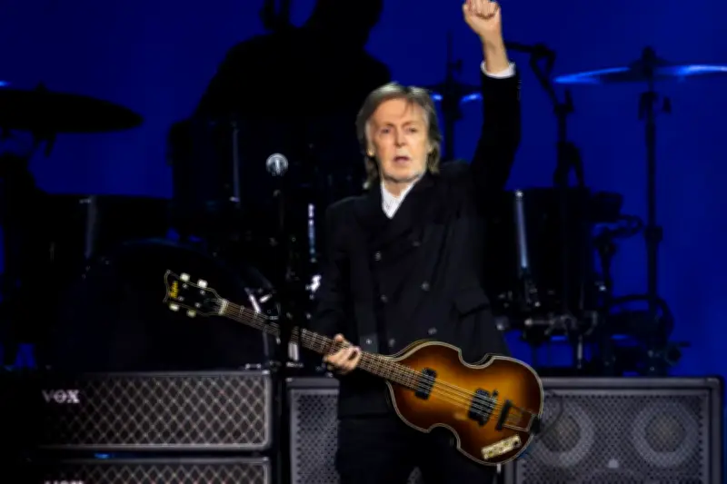 Paul McCartney : « The Boys of Dungeon Lane », l'œuvre non géniale d'un génie