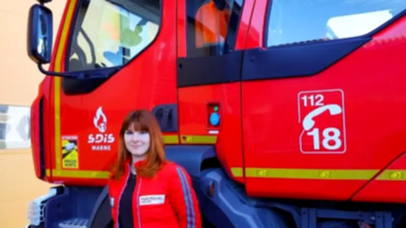 Pauline, première femme mécanicienne chez les pompiers de la Marne