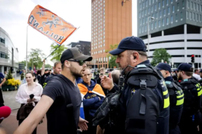 Pays-Bas : violentes manifestations antimigrants, extrême droite en hausse