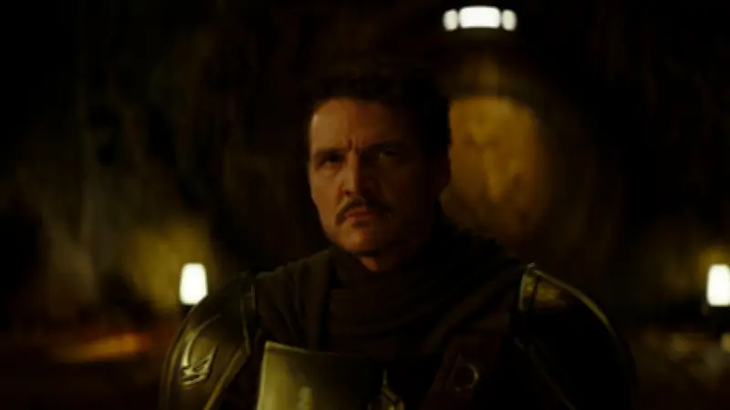 Pedro Pascal : « Il y a un humain sous l'armure du Mandalorian »