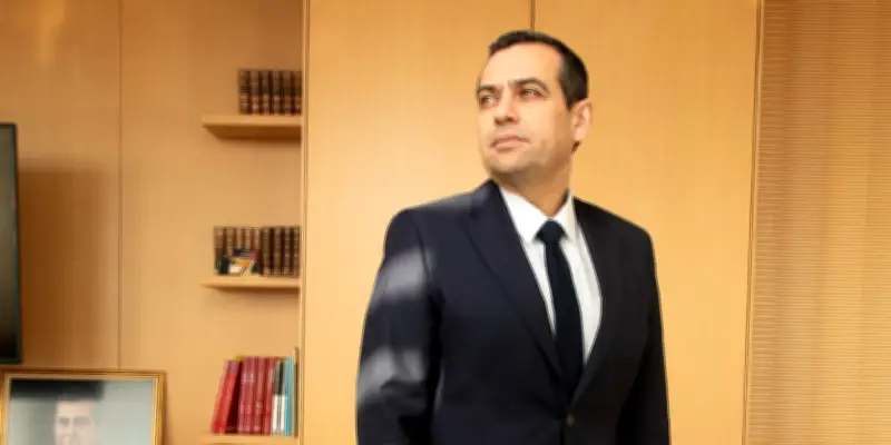 Peimane Ghaleh-Marzban veut faire parler la justice