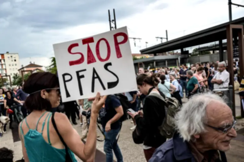 PFAS : trois associations et six particuliers attaquent l'État en justice