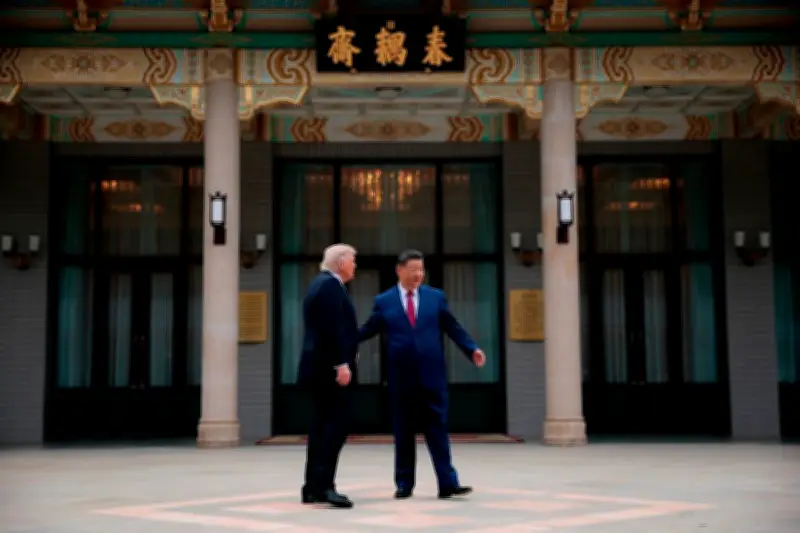 À Pékin, Trump vante des accords commerciaux « fantastiques » avec Xi
