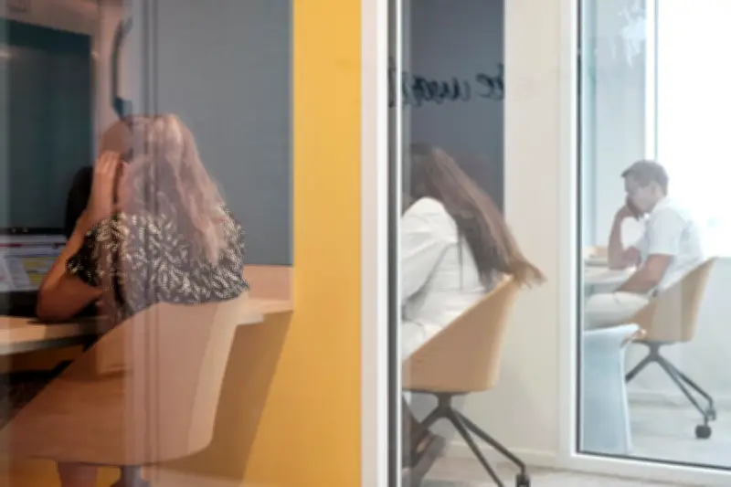Plans de performance en entreprise : un rouleau compresseur qui pousse les salariés vers la sortie