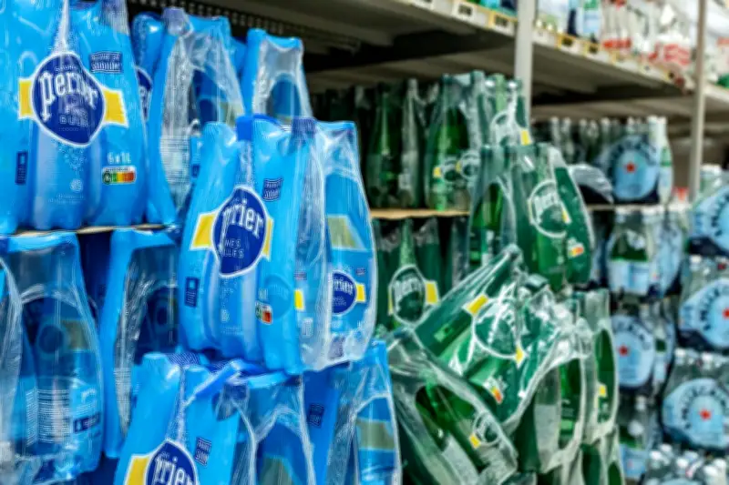 Plastique à usage unique omniprésent dans les grandes surfaces selon une étude