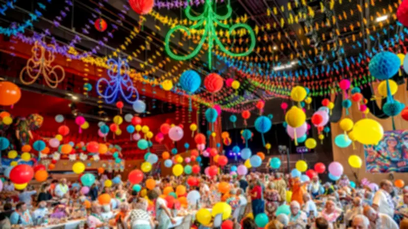 Plus de 500 aînés réunis pour une fête hippie à Sérignan