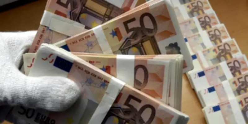 PMI Flash : plus fort recul depuis 5 ans et demi, craintes de récession en France