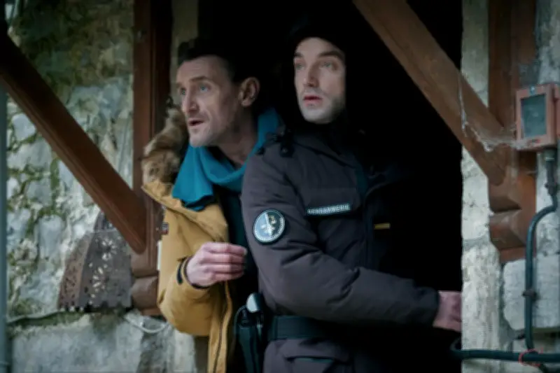 Polar Park : Jean-Paul Rouve excelle en écrivain détective dans une série policière décalée