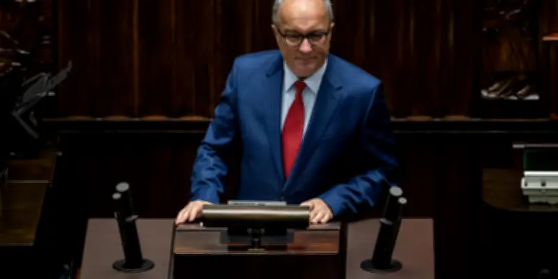 Pologne : le Parlement adopte un PACS après la reconnaissance des mariages homosexuels
