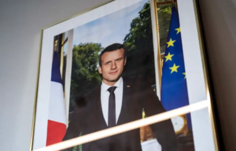 Portrait de Macron décroché : Bagayoko rejoint les maires contestataires