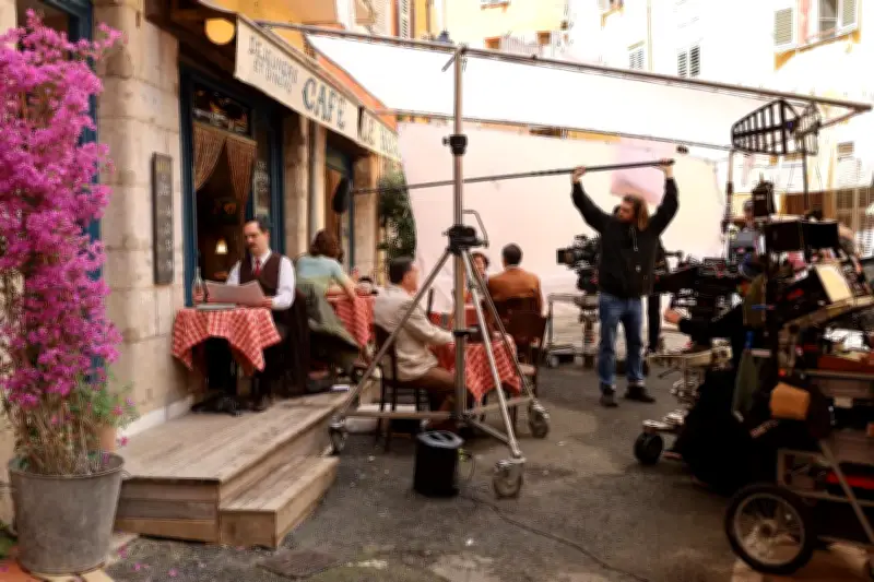 Pourquoi la Côte d’Azur est devenue un studio à ciel ouvert pour les tournages