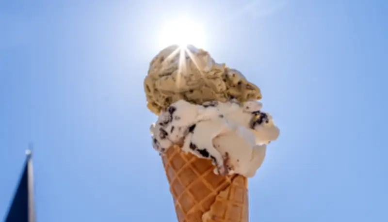 Pourquoi le « brain freeze » provoque-t-il une douleur soudaine à la tête ?