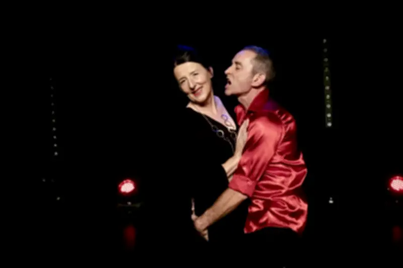 Premier hommage à Roger Louret au théâtre de Villeneuve-sur-Lot