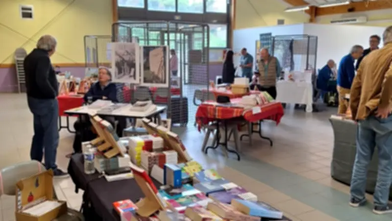 Premier salon du livre à Carsan : un franc succès pour l'événement littéraire