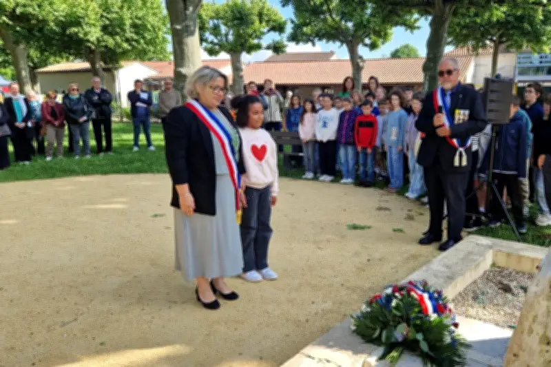 Première commémoration du 8 mai pour Delphine Mazet, maire de Roquefort