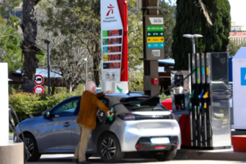 Prime carburant 50 euros : simulateur d'éligibilité en ligne