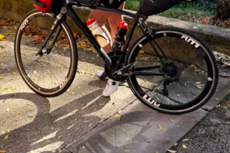 Périple à vélo de Hyères à Barcelone : 21 jours pour la santé par le sport