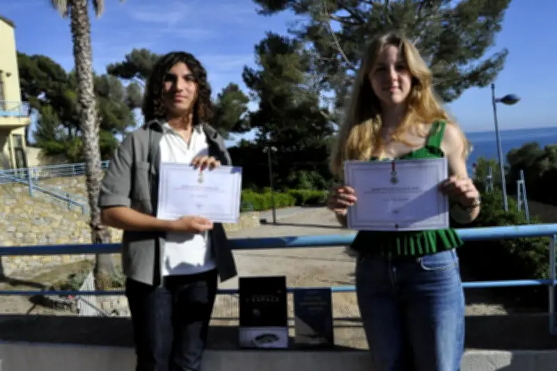 Prix des collèges à Saint-Mandrier : deux futurs pilotes récompensés