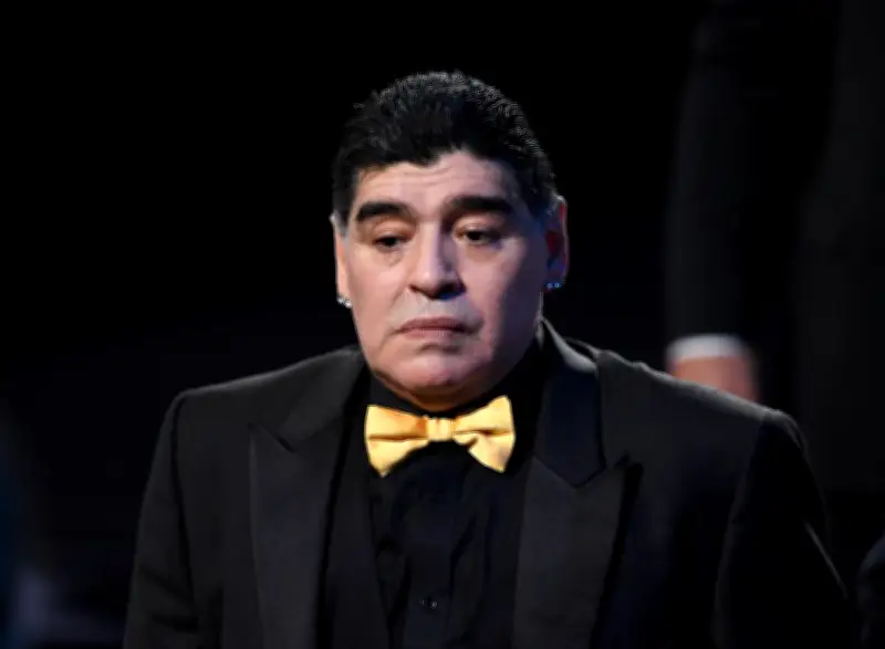 Procès Maradona : une agonie prolongée et des signes physiques avant la mort