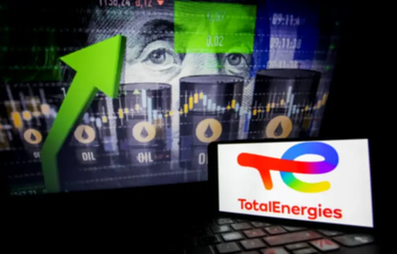 Profits records des pétrolières européennes relancent l'idée d'une taxe