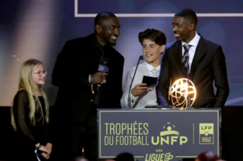 PSG domine les Trophées UNFP : Dembélé et Doué récompensés