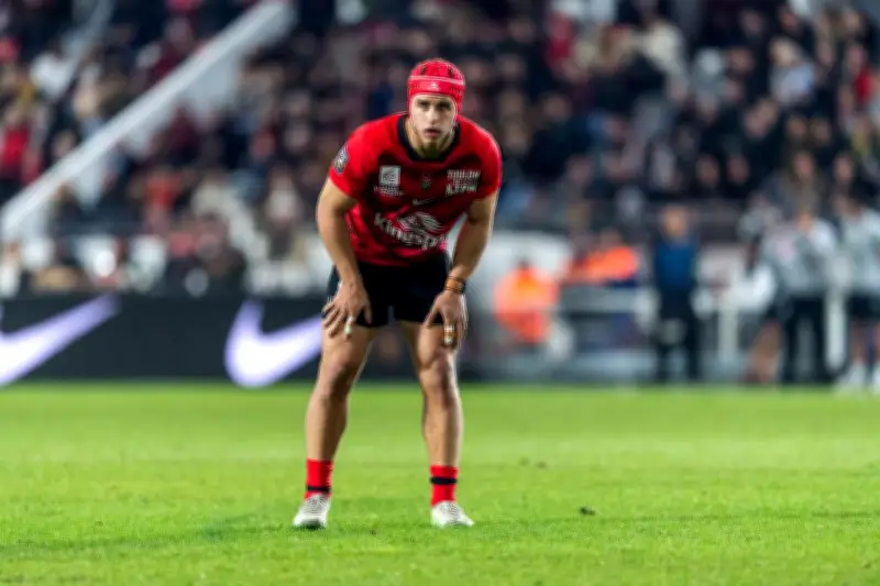 Quere-Karaba titulaire, Garcia sur le banc : la compo de Toulon face à Bordeaux