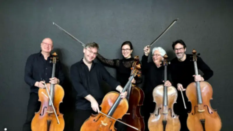 Quinticelli : concert de violoncelles au temple de Mialet