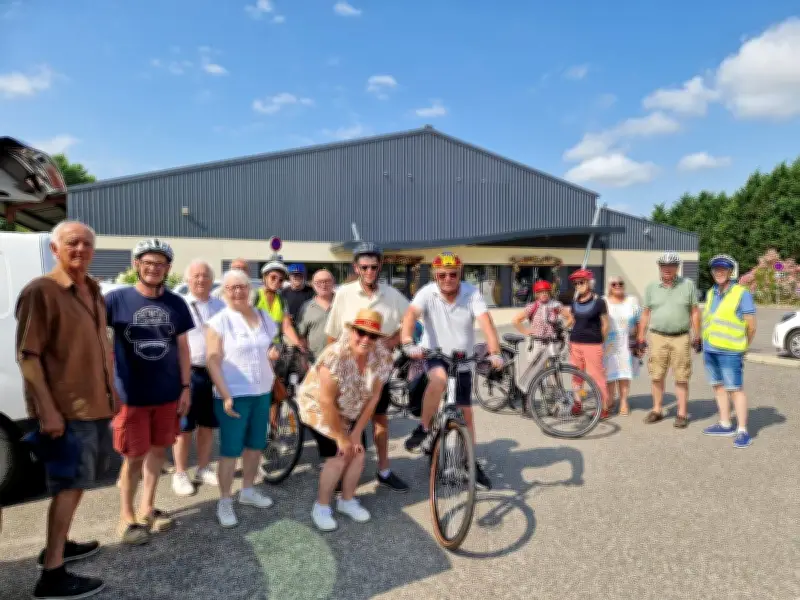 Randonnée de 21 km à Gornac : vélo, marche et château