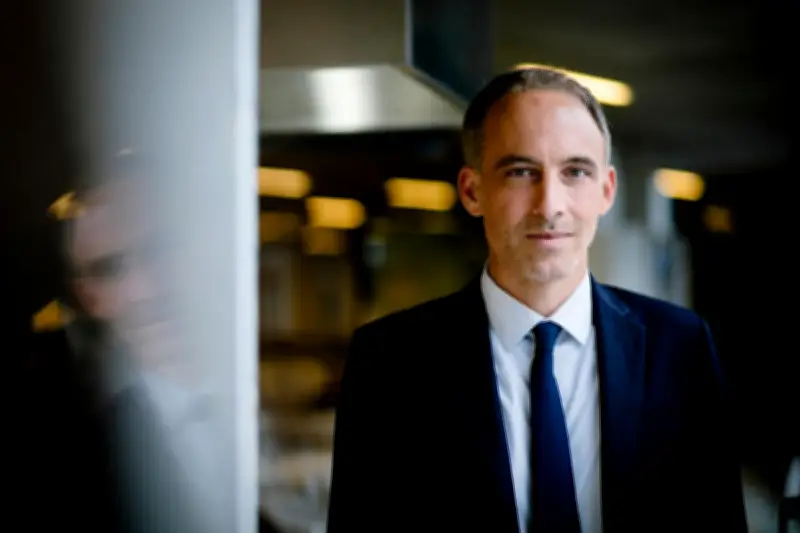 Raphaël Glucksmann dévoile son « contrat patriotique » pour la France