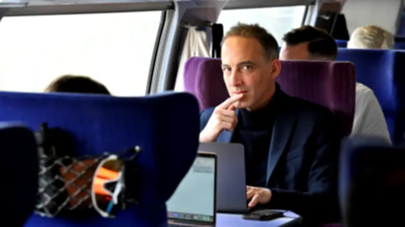 Raphaël Glucksmann : la métamorphose d'un intellectuel en candidat
